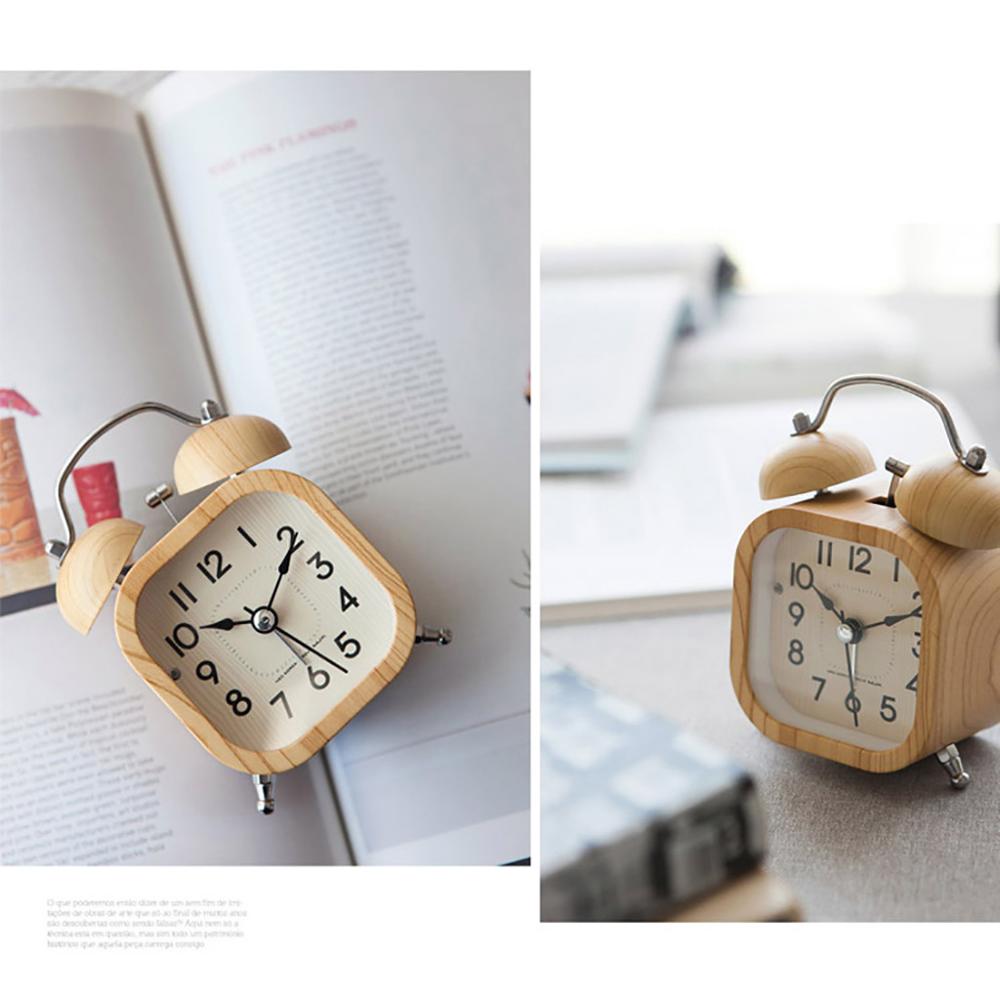 Neo korea-eaque mjk lichtgevende mute retro dubbele houten wekker mini schattige moderne wekker voor in de slaapkamer