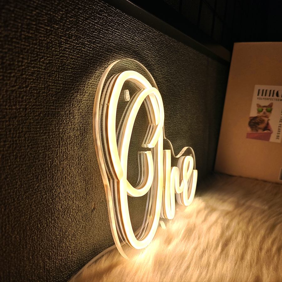 En neonskylt, varmvit digital led-lampa, usb-driven, används för rum, vardagsrum, bar, jubileum, födelsedagsfestdekor.