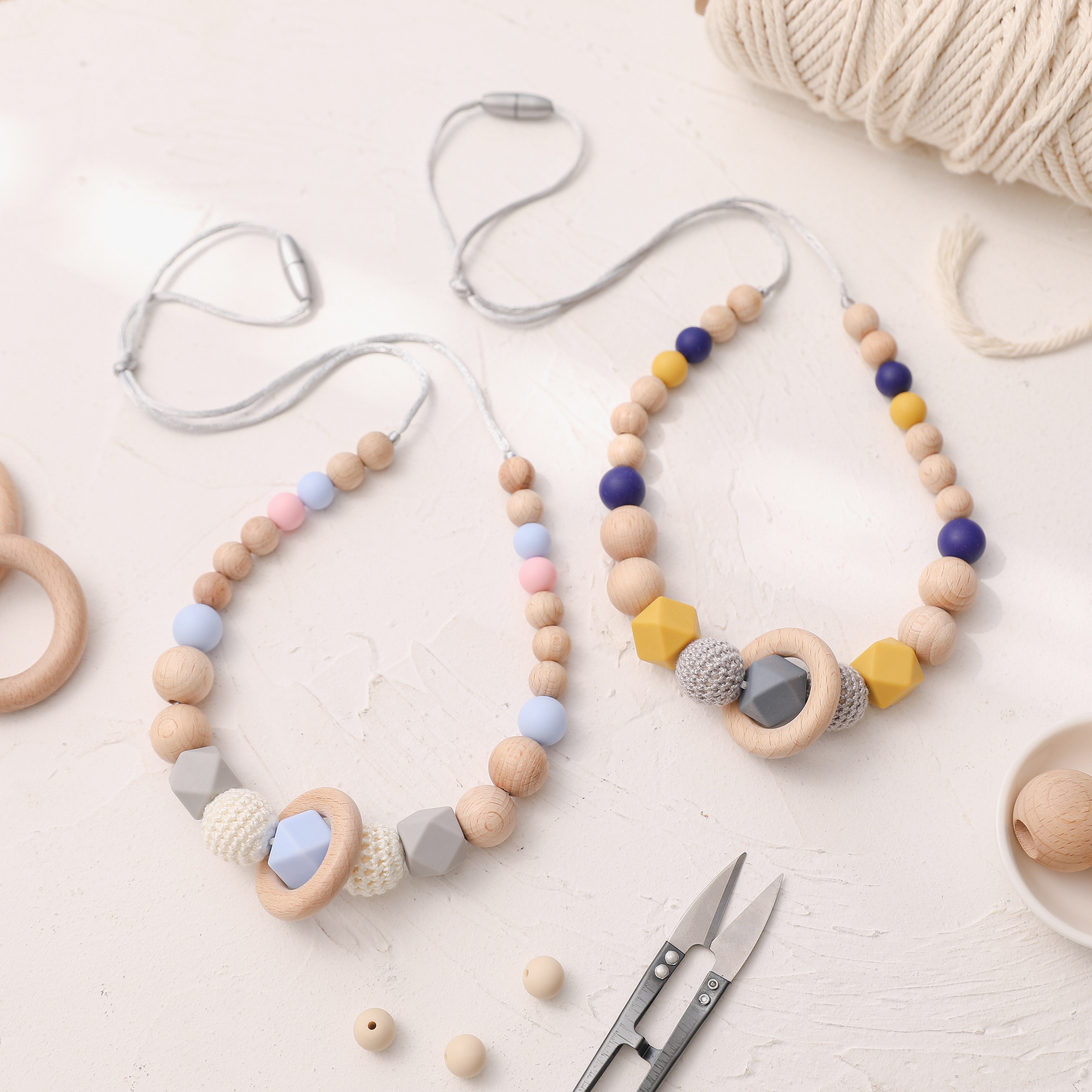1 Pcs Food Grade Silicone Baby Bijtring Ketting Beuken Houten 40Mm Siliconen Kralen Lange Ketting Verpleging Speelgoed Training Baby chew Toy