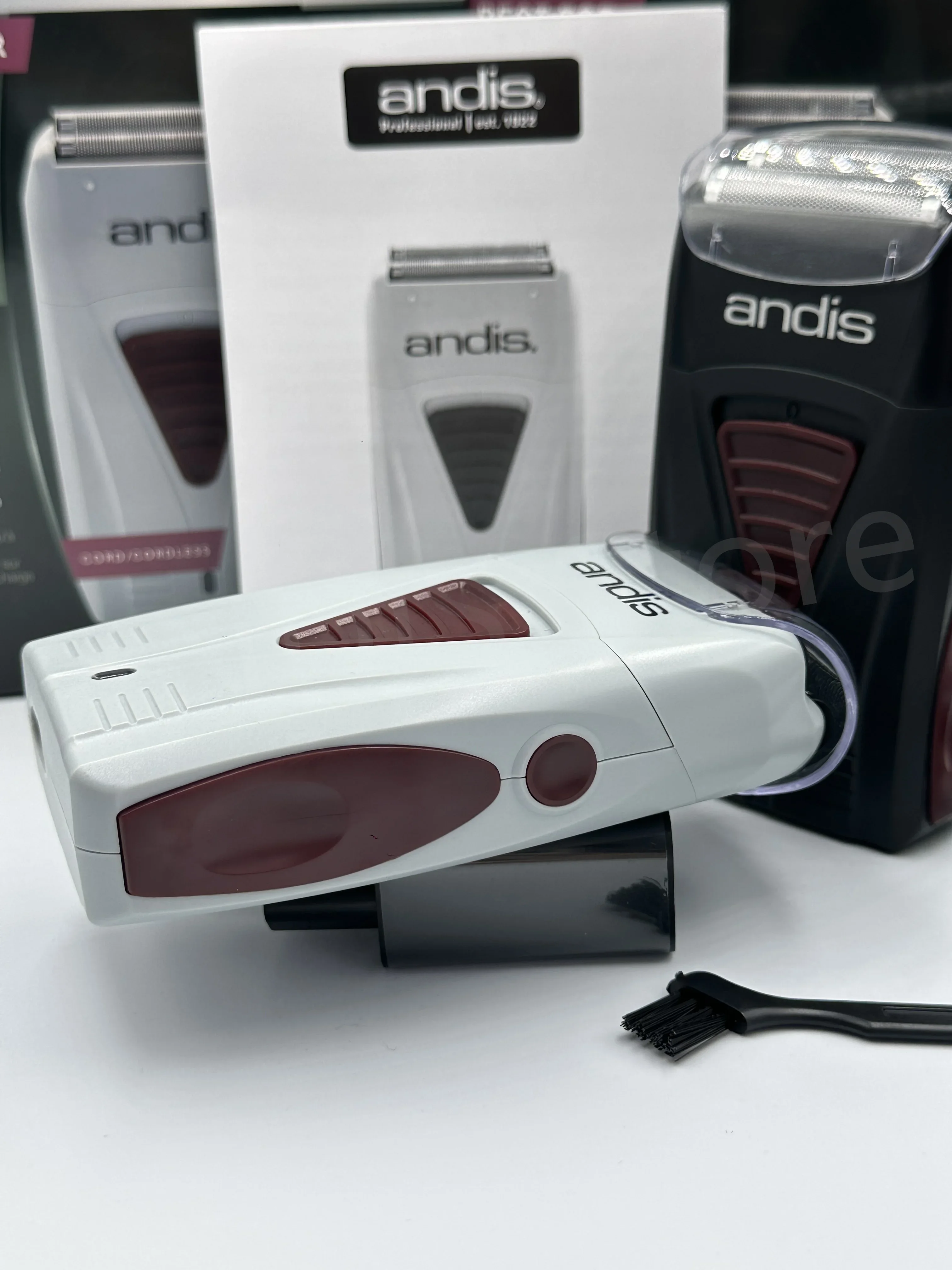 Afeitadora eléctrica Original Andis 17170 de litio para limpieza del cabello de barbero para hombres, maquinilla de afeitar para Barba, máquina de afeitar calva