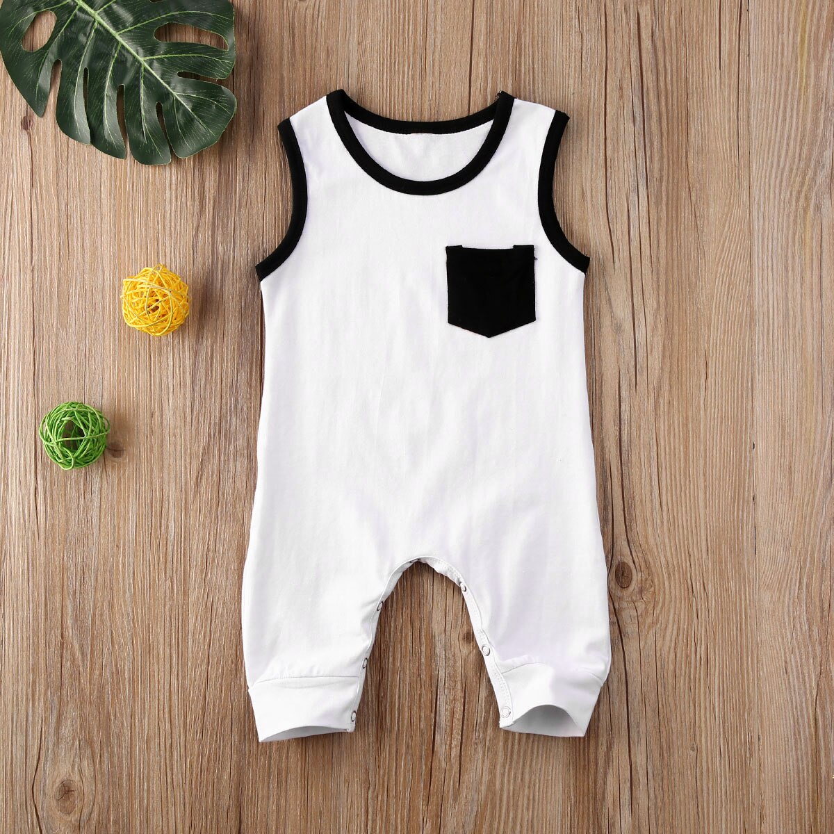 Macacão infantil sem mangas para bebês, roupas de verão para meninos recém-nascidos, macacão de bolso, roupas de peça única: WHITE / 6 m