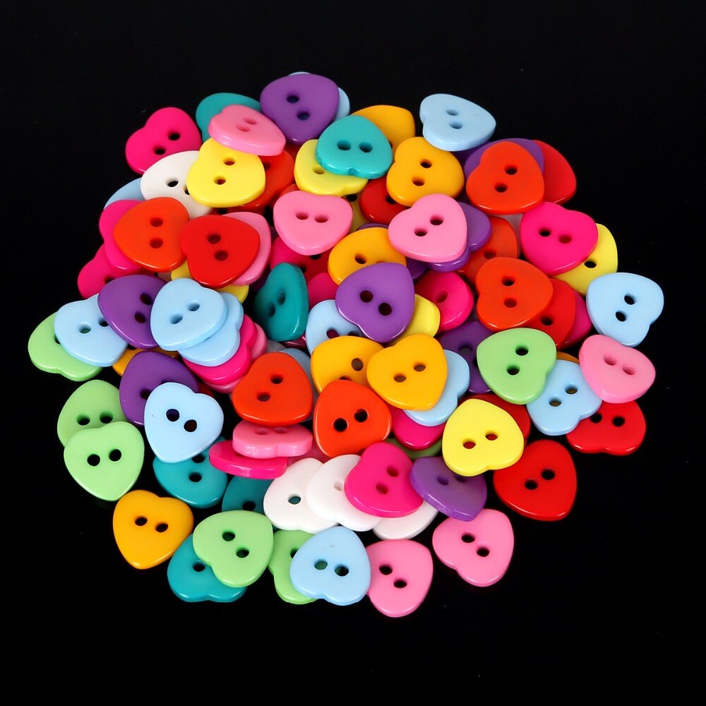 Botones decorativos variados al azar de , 2 agujeros, 11x10mm, botones de plástico de costura, corazón de amor, Flatblck Craft, Scrapbooking, 50 Uds.
