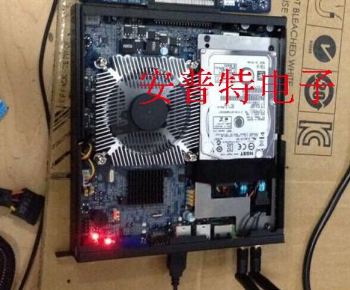 Dissipatore di calore della CPU 16 millimetri di spessore sottile cuscinetto a sfere ventilatore 1155 1150 Interfaccia Silenzioso i3