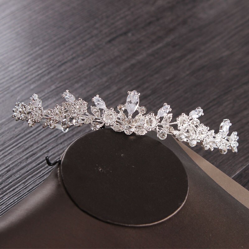 Luxe Cubic Zirkoon Leaf Bridal Sieraden Set Bruiloft Sieraden Set Strass Diadeem Tiara Kroon Choker Ketting Oorbellen Bijoux