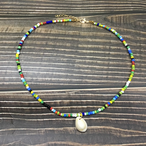 Proste koraliki shell Strand naszyjnik kobiety String z koralikami krótkie shell Choker naszyjnik biżuteria 16 cali Chokers naszyjnik prezent
