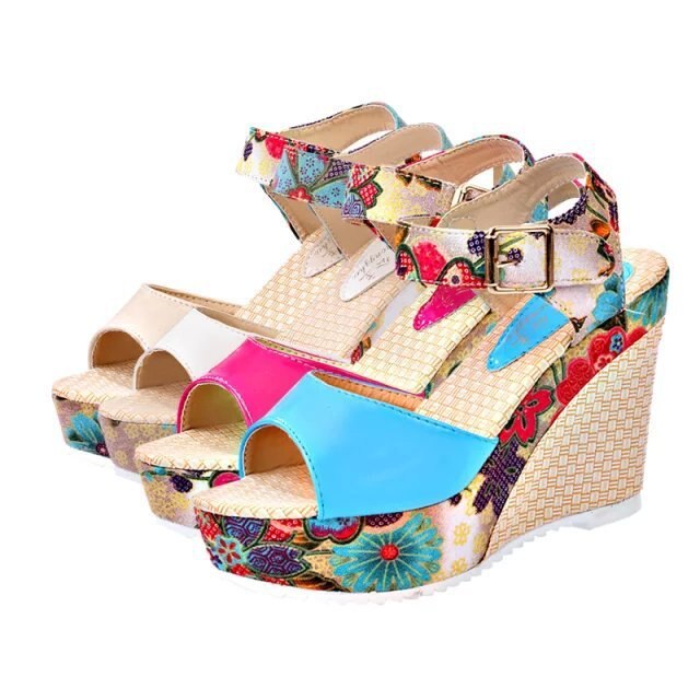 Zomer Wiggen Vrouwelijke Sandalen Platform Hoge Hak Kleinigheid Comfortabele Vrouwen Schoenen Zoete Casual Schoenen Open Teen