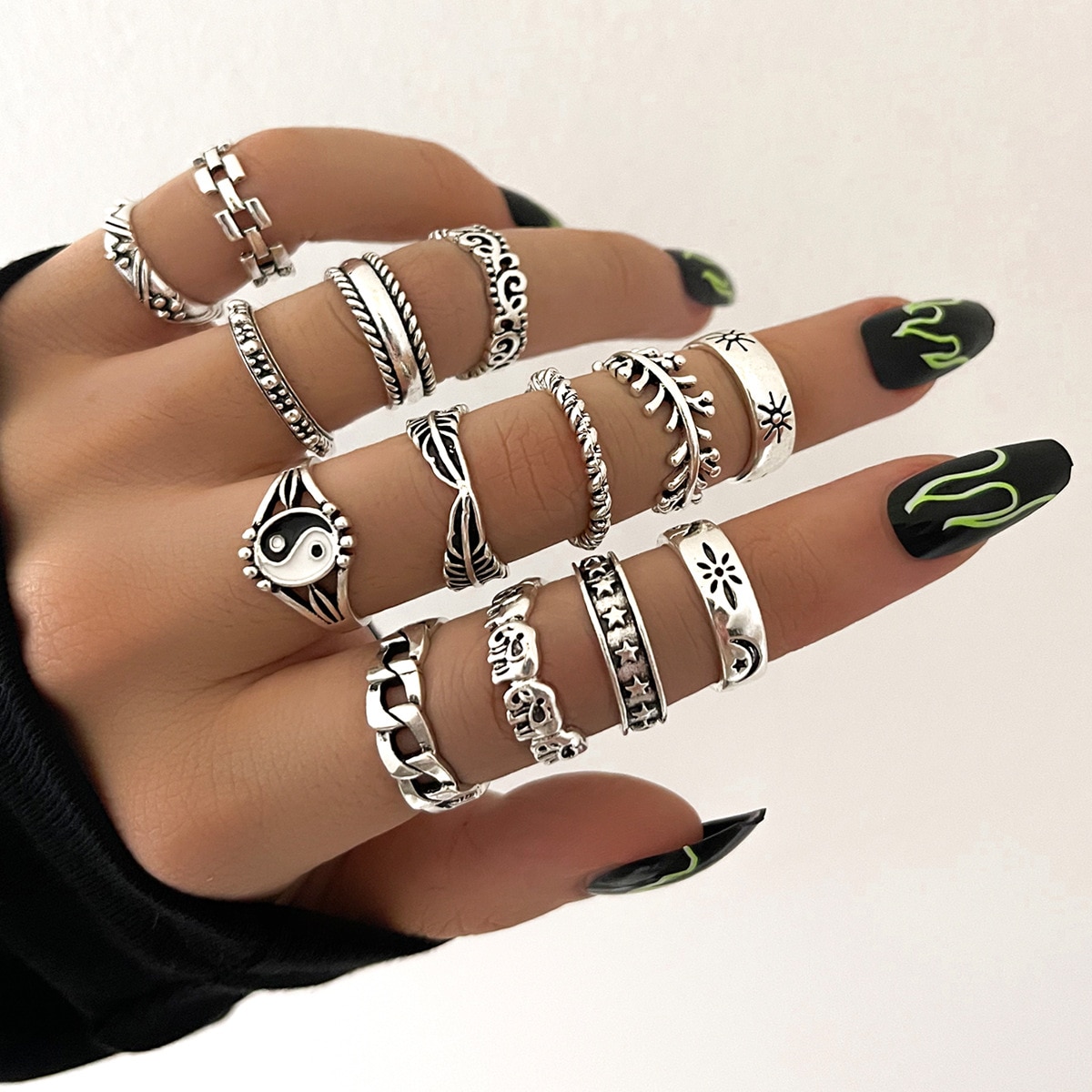 HI MAN 14 Pcs/Set Neo-Gothic Mixed Yin Yang Figure Feather Elephant Star Moon Sun Ring Women Personality Vintage Jewelry