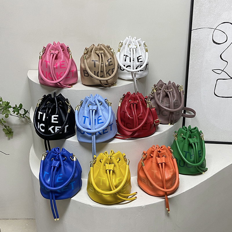 Emmer Tas Met Trekkoord Voor Dames 2022 Schoudertas Luxe Handtas En Handtas Crossbody Tas Van Tas