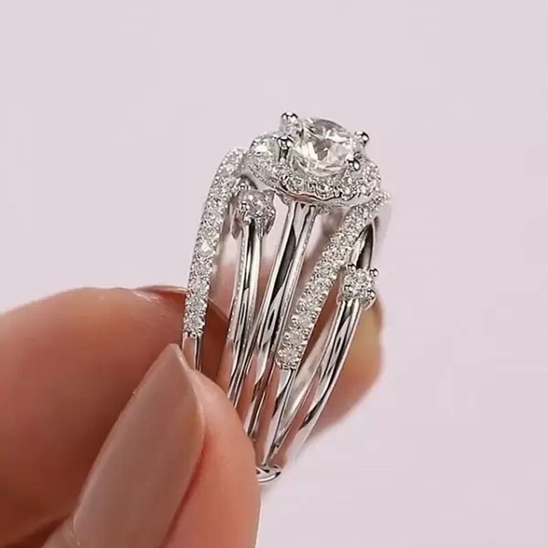 Huitan-anillos de boda de lujo para mujer, de Cruz con incrustaciones de piedras de circonia cúbica brillante, anillo de dedo femenino versátil, joyería de