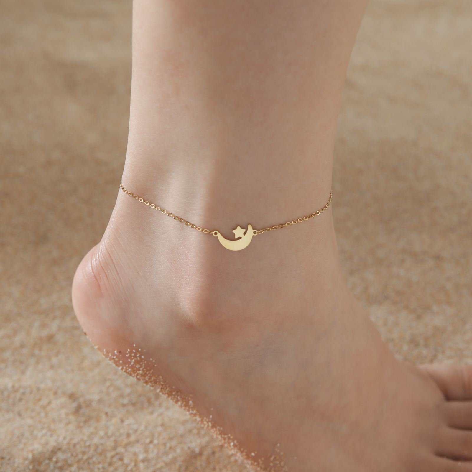 Skyrim marche chat cheville Bracelet femmes en acier inoxydable Simple cheville coréenne été plage pied accessoires: Plaqué zinc noir