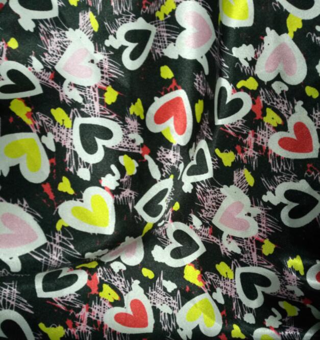 Dekoration blankt stof dejligt hjerte trykt charmeuse stof polyester tilda håndværk tørklæde bånd materiale satin stoffer: 4