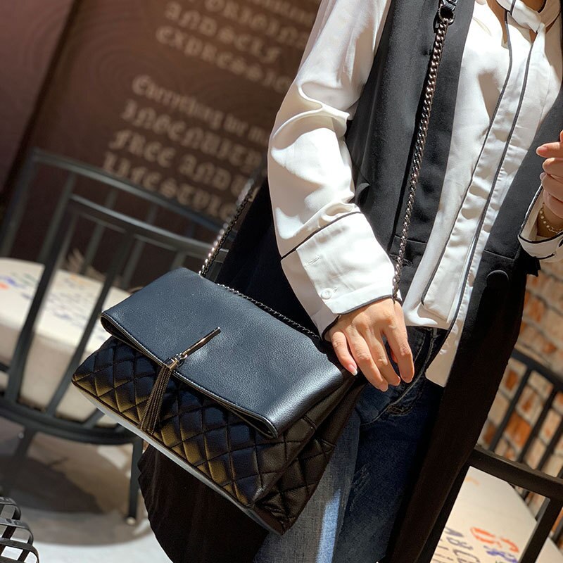 Borsa Gaohe donna 2020 borsa a tracolla da donna di nuovo stile moda Lingge piccola borsa quadrata ricamata coreana versatile monospalla