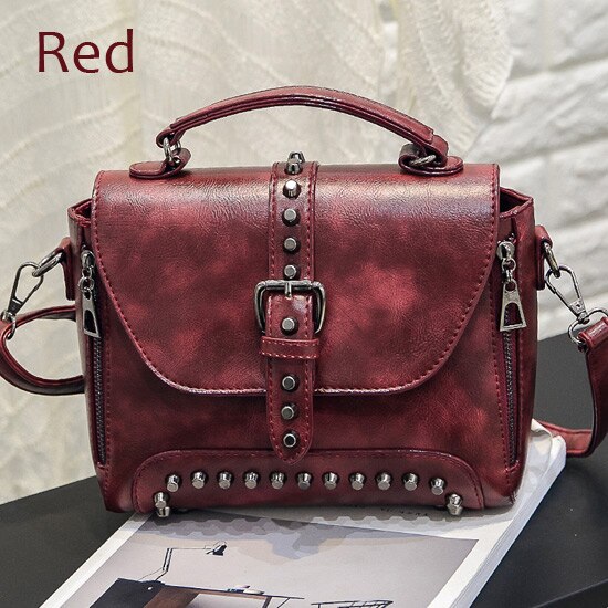 ZMQN Umhängetaschen Für Frauen Schulter Taschen Weibliche Vintage Leder Taschen Frauen Handtaschen Berühmte Niet Kleine Damen A522: Red