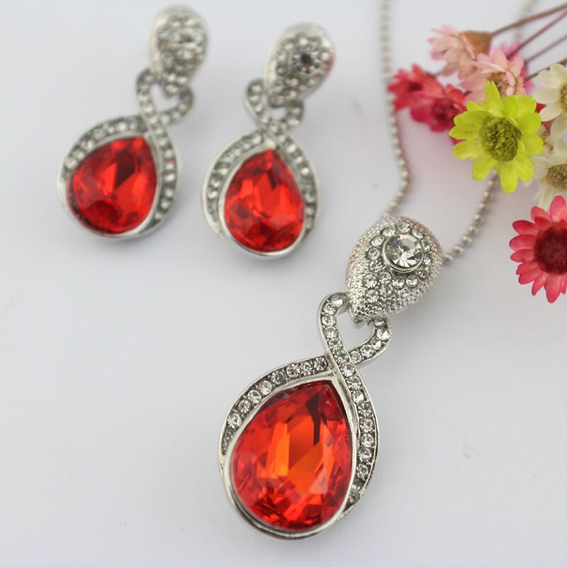 jiayijiaduo Wedding Jewelry Imitation Pendant Necklace earrings set Green crystal Crystal Bridal Jewelry Sets for women