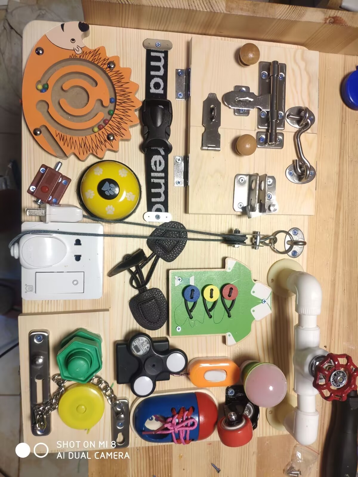 Accesorios de tablero ocupado para bebé, pestillo de cerradura de puerta de madera DIY Montessori, juguetes educativos, aprendizaje de habilidades motoras básicas, piezas de tablero ocupado