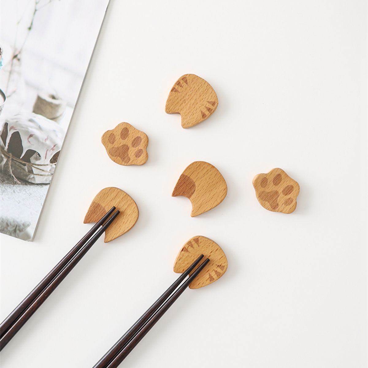 Japanese Style Wooden Chopstick Rest Beech Wood Cat Chopstick Rest Cartoon Rack Hotel Chopstick Rest Tableware Chopsticks Rack