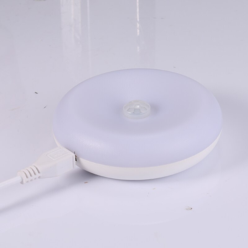 USB Sensor Night Light Can Automatically Recognize The Darkness And Light Up The Night Light In The Bedroom Aisle