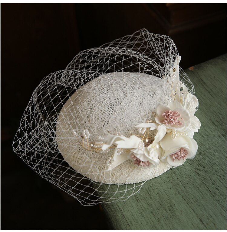 Chapeau de mariage pour femme, en lin Beige, Vintage, fait à la main, voile de visage avec peigne: Default Title