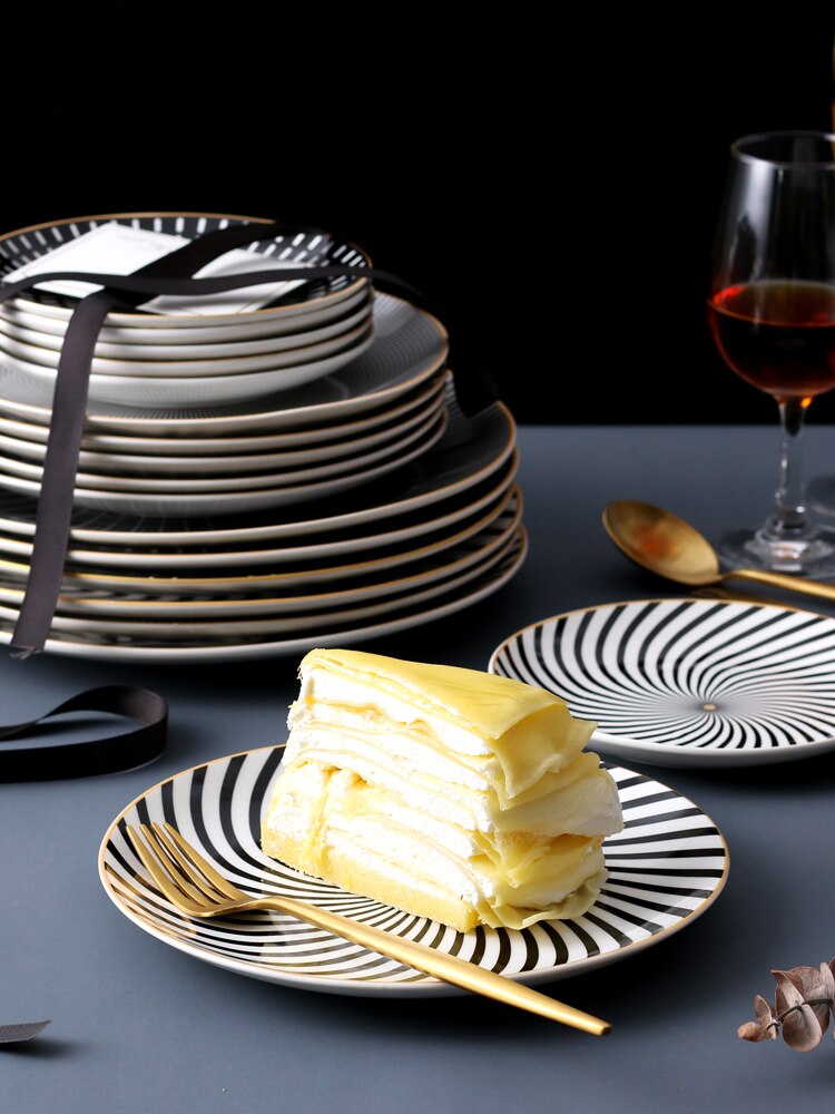 Nordisk huvudrätt geometrisk servis hem restaurang kök middagsfat porslin dessert bestickset tårta keramiskt fat