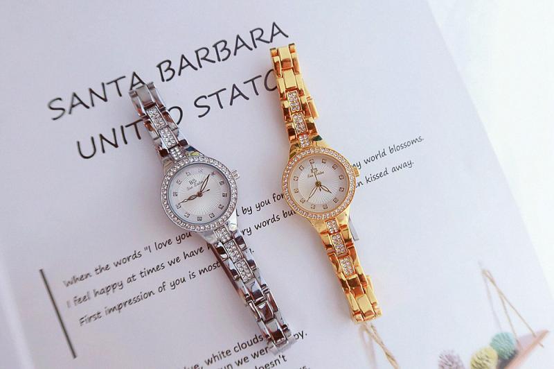 Luxe Vrouwen Rose Goud Horloge Mode Dames Quartz Diamond Horloge Elegante Vrouwelijke Horloges Reloj Mujer 2022 Vrouwelijke Klok