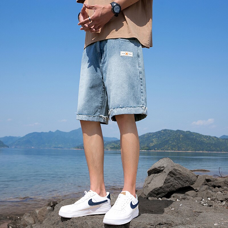 Denim shorts men's loose straight brand wide leg wear Korean Trend boys' summer raw edge 5-point shorts outside 5-5