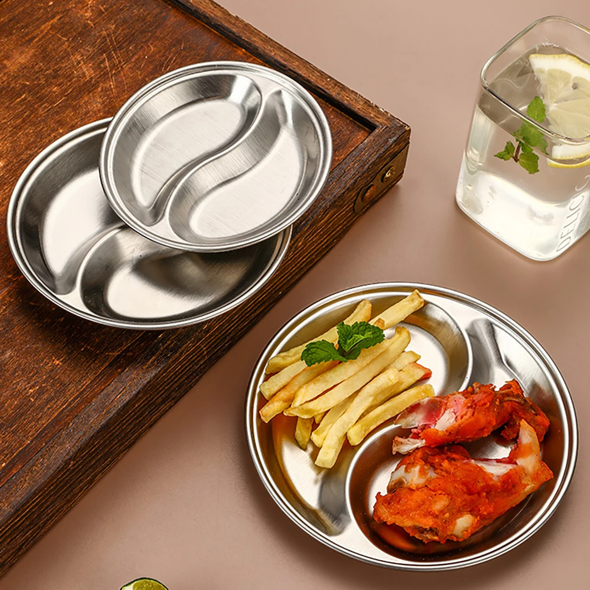 2pcs/set Korean Style Barbecue Dipping Dish Stainless Steel Circular Grid Plate Thickened Golden Sauce Dish Snack Plate