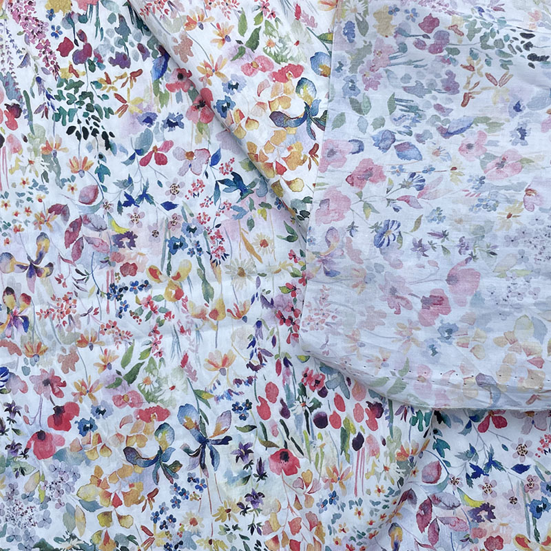 Vilde blomster rød 80s tissun liberty bomuldsstof til børn baby syning stof kjoler nederdel gør det selv håndlavet patchwork meter