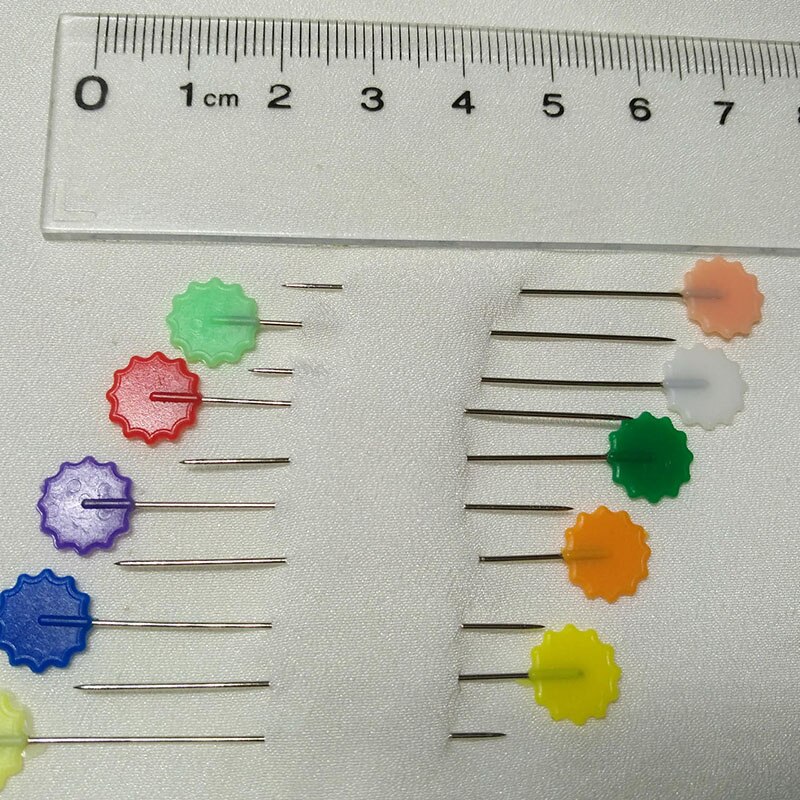 100 Stks/set Vlinder Bloem Nietstiften Patchwork Pinnen Naalden Naaien Pin Met Plastic Doos Handwerk Craft Tool Naaien Accessoires