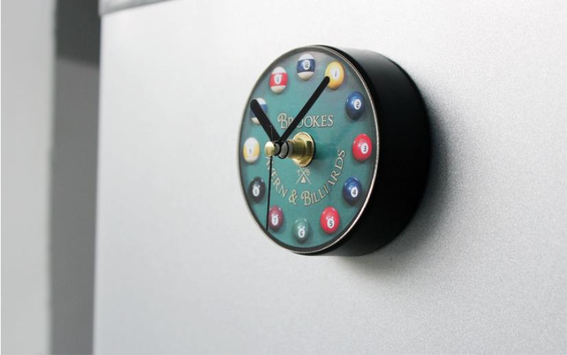 Europejski retro bilard Snooker magnes na lodówkę zegar ścienny zegarek moda kreatywny bilard lodówka zegar