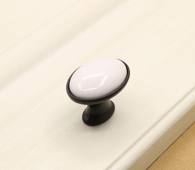 thumbnail image 2 of New Decorative Vintage Round Furniture Buttons Bronze Cabinet Drawer Handle Pack 2 of 9