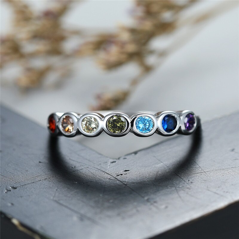 Mode Vrouwelijke Groen Blauw Crystal Party Ring Charm Zilver Kleur Liefde Engagement Ring Elegante Belofte Trouwringen Voor Vrouwen