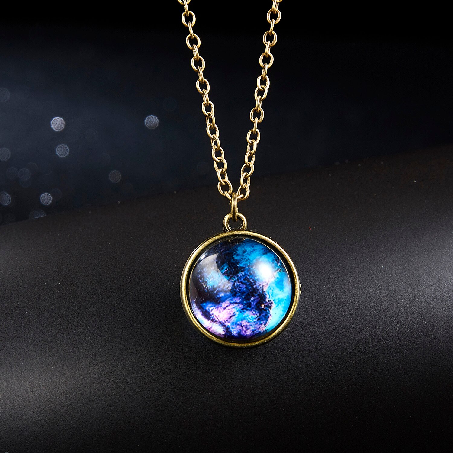 1Pc Statement Prachtige Kleurrijke Glas Galaxy Planet Earth Universe Bal Hanger Ketting Glow In The Dark: NC18Y0750-2