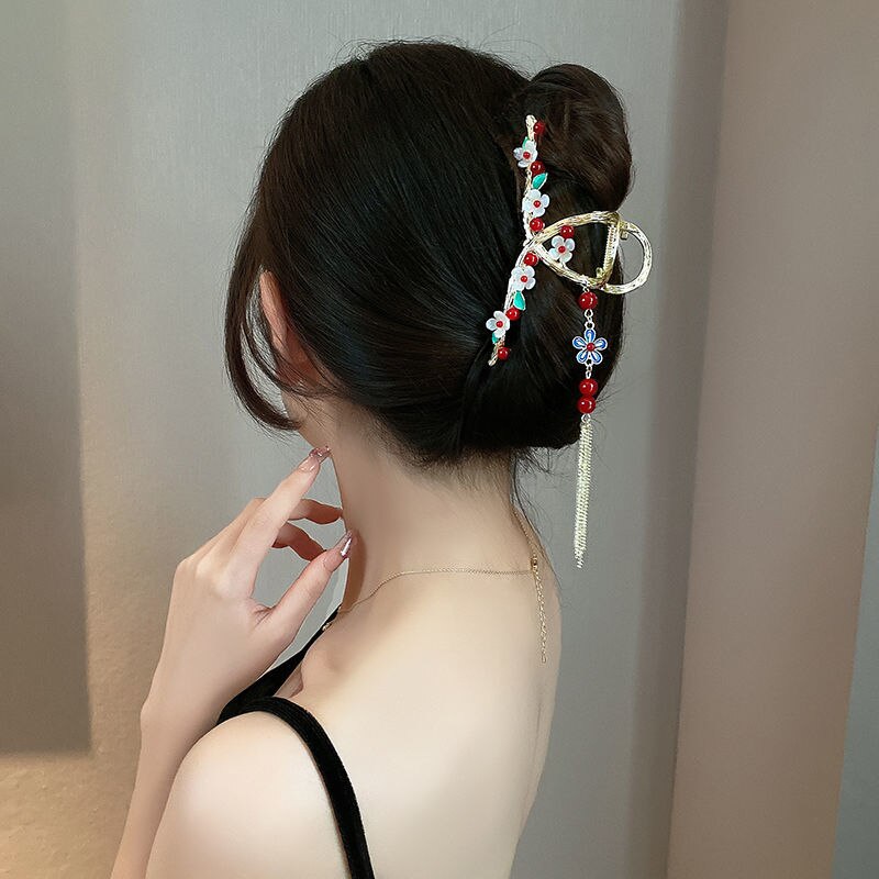 Pinzas para el pelo de estilo chino, horquillas de aleación de Palacio, horquillas de Camelia, pinzas de cangrejo con borla verde, accesorios para el cabello con personalidad