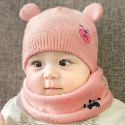 2 -delad nyfödd höstvintermössa haklapp baby söt björn baby print stereoörat stickad hatt småbarn barnullskeps för barn: Rosa