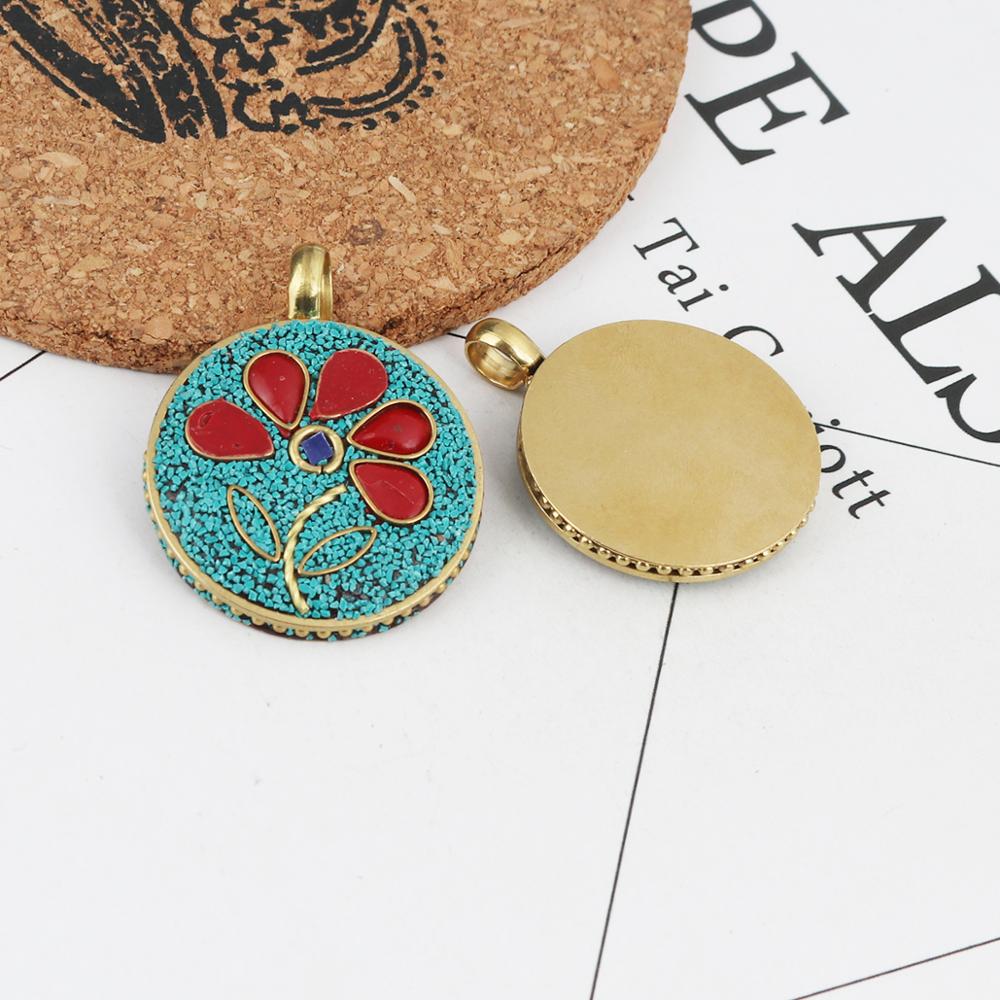 DoreenBeads Ethnische Serie Anhänger Zink Legierung Auf Religiöse Anhänger Horn-förmigen Gold Mehrfarbig Schmuck DIY Charme, 1 PC