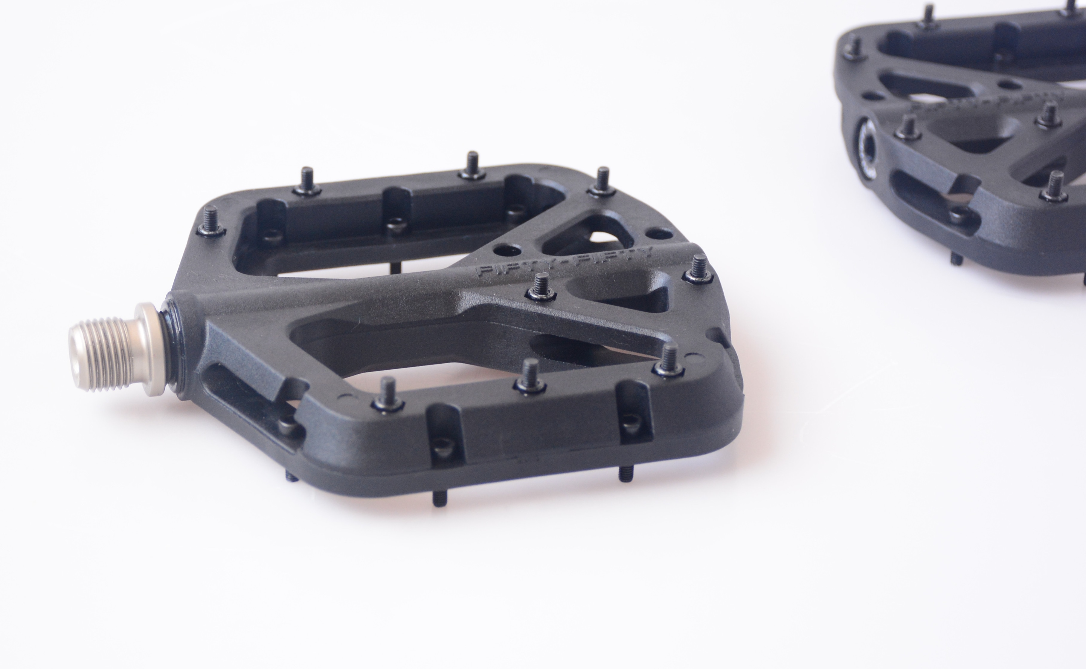 FIFTY-FIFTY Mountain Bike Pedal MTB Bicycle Flat Pedal non-slip nylon ultra light flat pedals