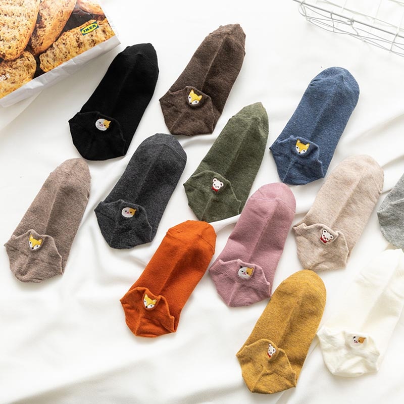 Kawaii Bestickt Katze fuchs Frauen Socken Glücklich Knöchel Lustige Socken Frauen Baumwolle Sommer 1 Paar Süssigkeit Farbe