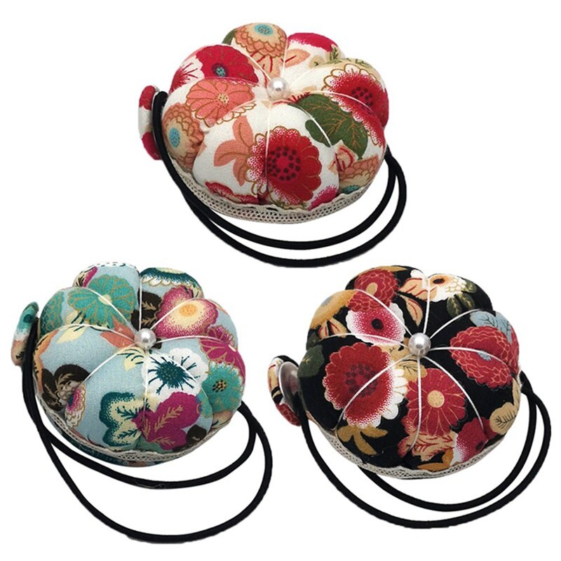 En forma de aguja Pin calabaza pelota cojín acerico de pulsera de la correa de muñeca de punto de costura coser perno alfombra de costura para manualidades DIY suministros
