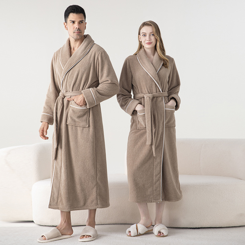 Paar Bademantel Herren halb-Samt Schlafanzug Herbst Winter gepolstert verdickt langen Bademantel Damen Heimat tragen Bademantel Frauen Universal-