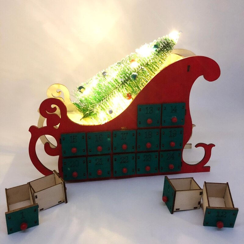 Træhus slæde træ adventskalender nedtælling julefest dekor 24 skuffer med led lys ornament