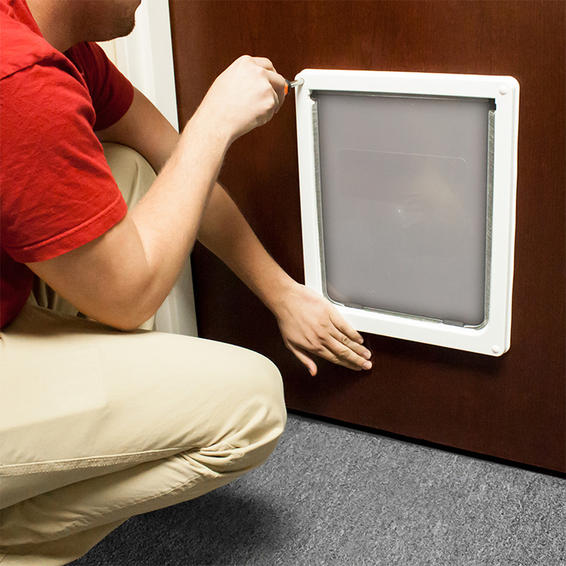 Strong Lockable Dog Door with Privacy Protection Flap Gate Pet Dog Door For Big Small Dogs Pet Safety Doors Easy to Install