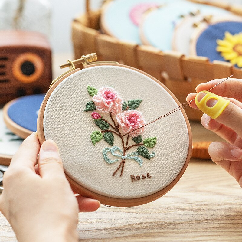 Nybegynner gjør-det-selv stemplet broderi startsett fargerike blomster planter mønster broderi stoff tråder verktøysett dekor kunstverk