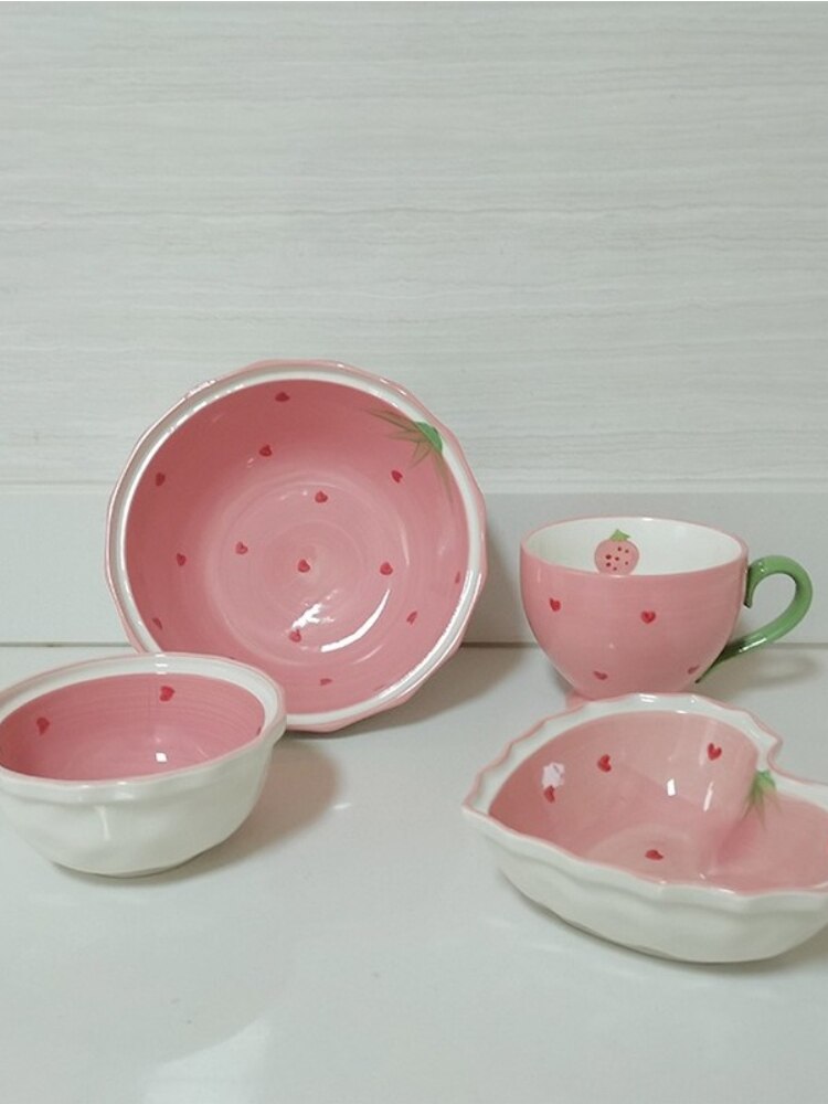 Ceramic Pink Strawberry Decorative Plate Jewelry Dish Plate Living Room Office Decoration Tableware Breakfast Bowl Home Decor
