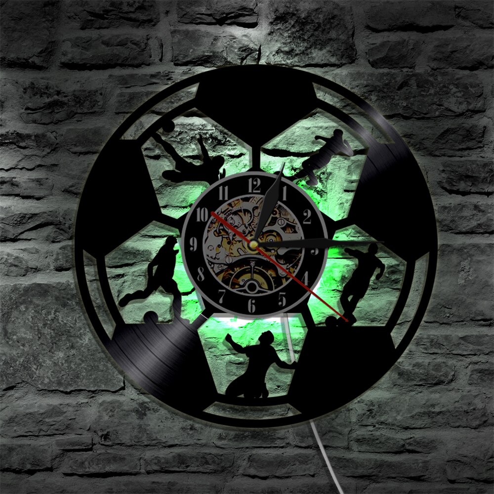 Moderne Voetbal Muur Art Klok Met Led Licht Voetbal Bal Silhouet Vinyl Record Wandklok Voor Voetbal minnaar