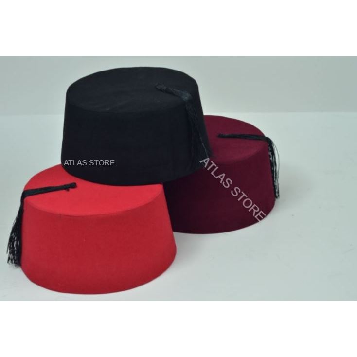 Autentisk folklorisk turkisk fes fez, orientalisk tarboosh, exotisk ottomansk hatt