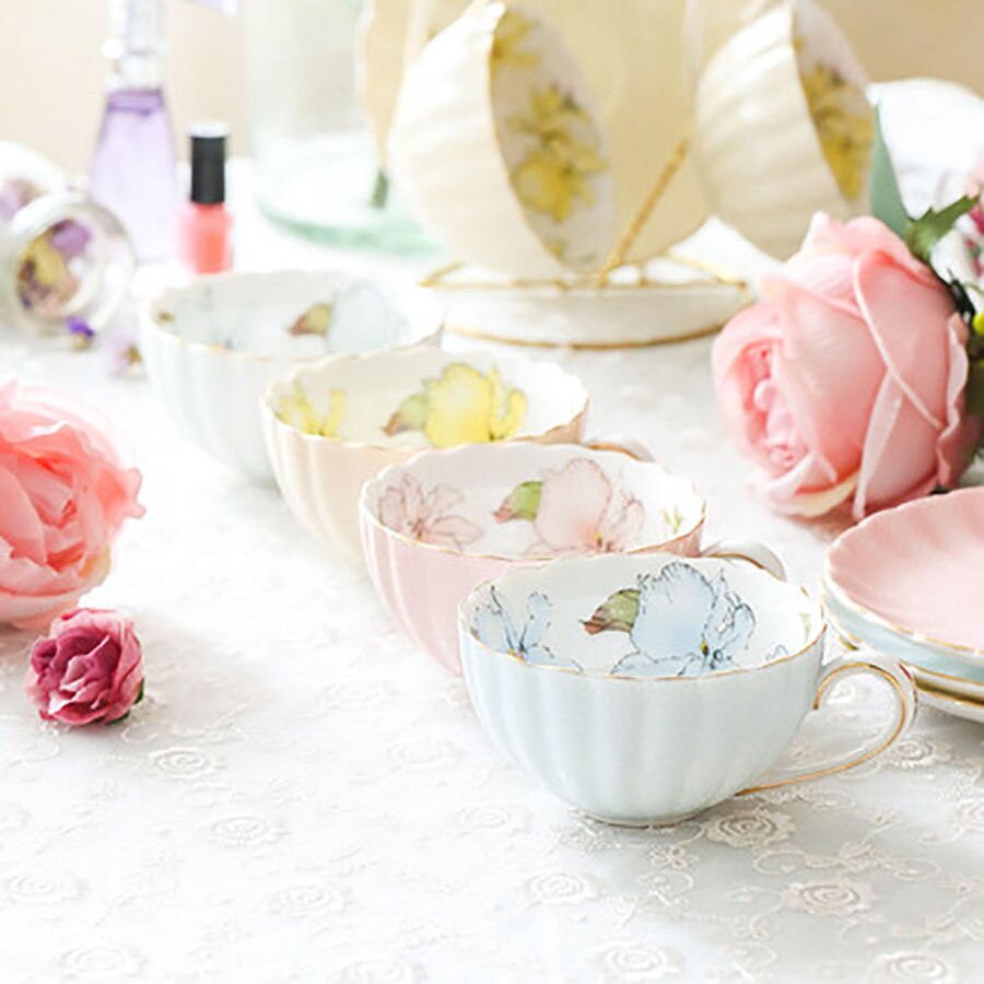 High Tea Set Espresso Cups European Coffee Cup Set Ceramic Reusable Crockery Tazas Para Cafe Ceramic Cup Saucer Set Home LZI066