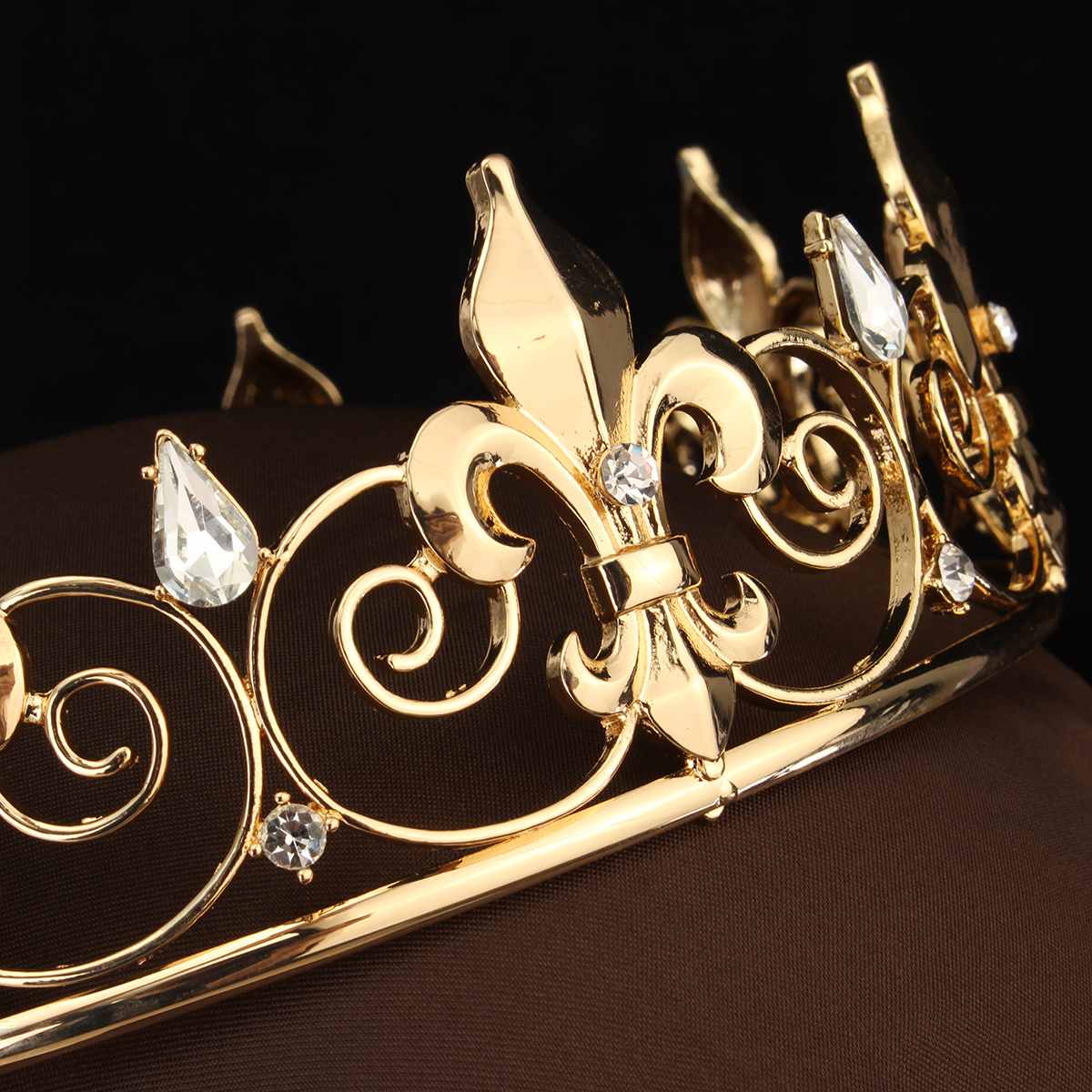 Männer der Kaiser Medieval Kreis Gold Prom Zubehör Fleur De Lis König Crown Runde Kaiser Medieval Gold Strass Tiara