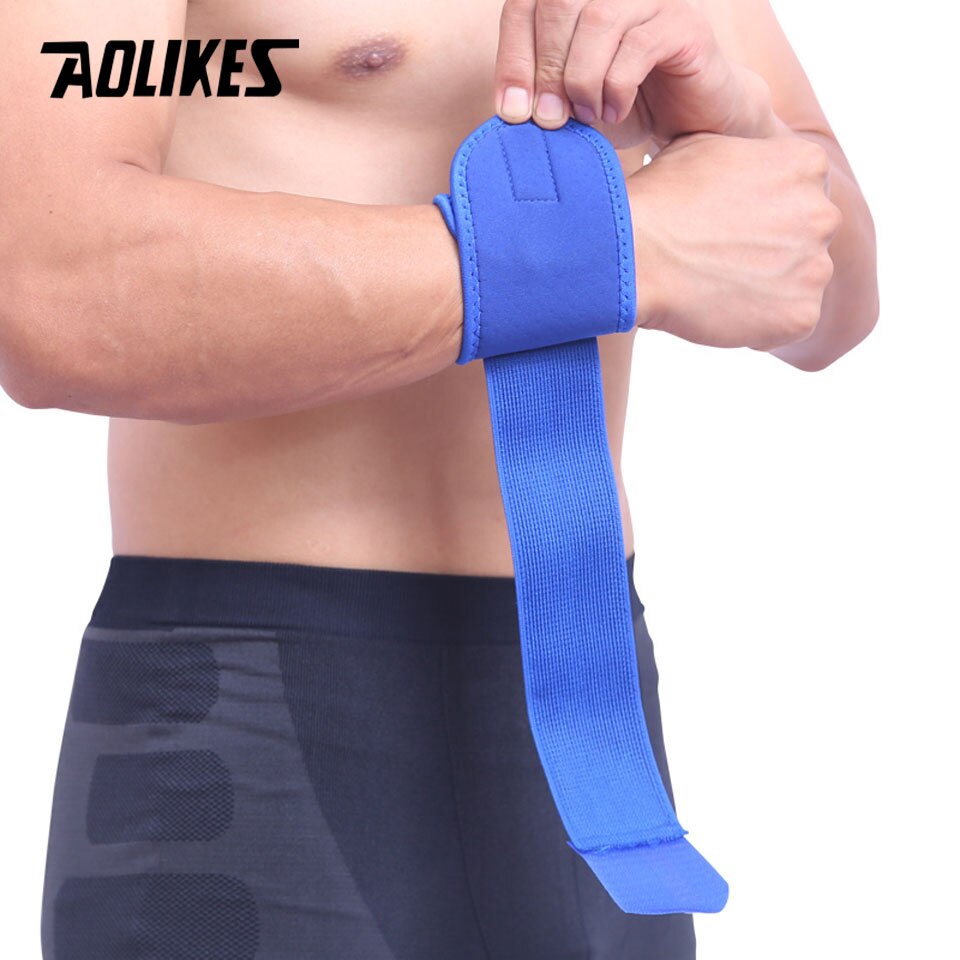 1Pcs Wrist Support Brace Brand Wristband Men Women Gym Wrestle Adjustable Sports Protection Wrist
