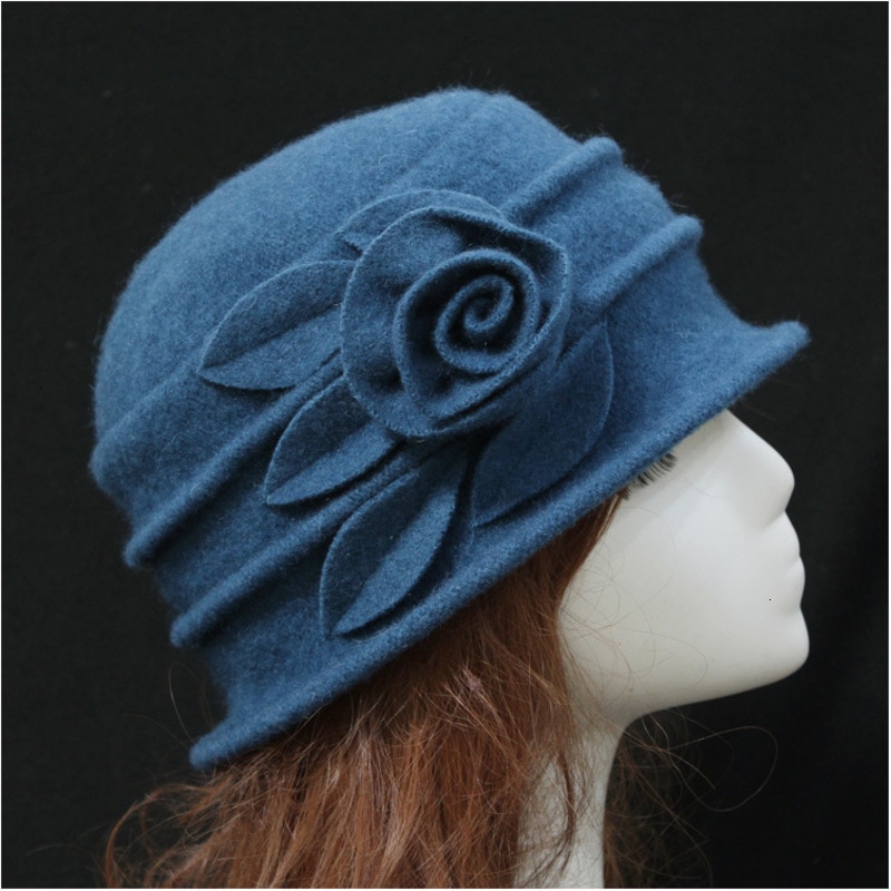 Women Flower Cloche Hat Soft Warm 100% Wool Rose Leaves Nostalgia Style Winter Vintage Felt Wide Brim Hats