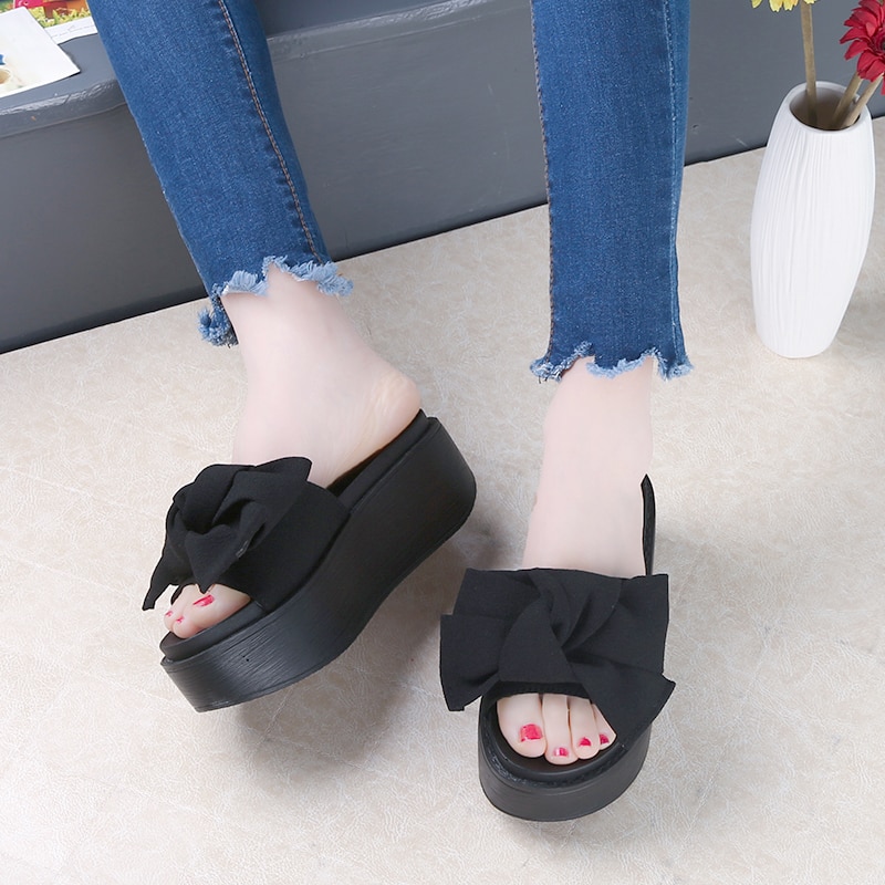 SHIDIWEIKE pajarita grande mujer playa Flip Flops sandalias de verano antideslizante zapatillas Sandalias de plataforma tamaño 34-39 B768